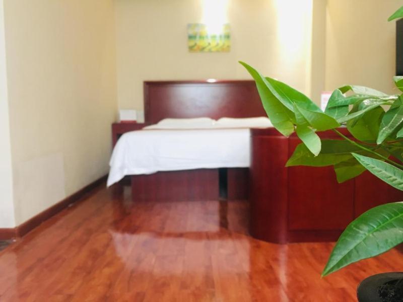 Greentree Inn High Tech Changzhi Road Subway Station Business Hotel Taiyuán Exterior foto